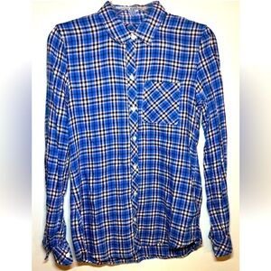 GAP Women’s XS Long Sleeved Collared Button Up Shirt Pink Blue Plaid flannel top